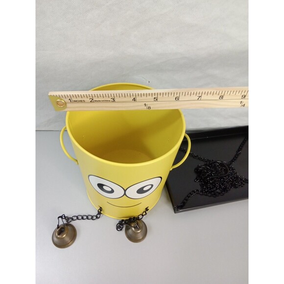 Yellow Hanging Smiley Face Planter With Bell Feet & Drain Hole - Picture 7 of 9